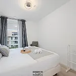 Seaphir - Vacation With Pool In Apartmán Nieuwpoort