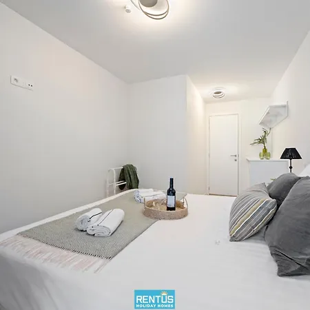 Seaphir - Vacation With Pool In 니우포르트